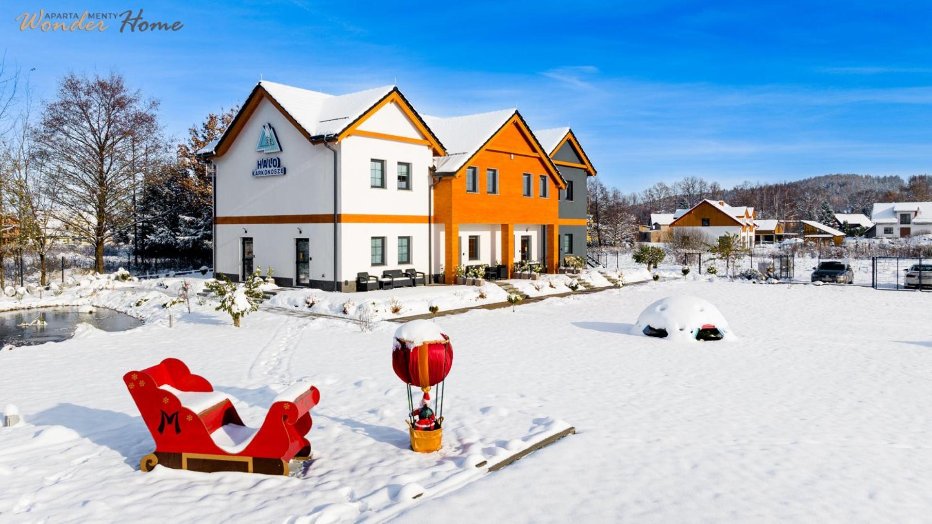 מיז'לקוויצה Wonder Home - Apartamenty Halo Karkonosze Z Ogrodem, Sezonowym Basenem, Placem Zabaw I Widokiem Na Sniezke - Zlokalizowane Blisko Karpacza מראה חיצוני תמונה